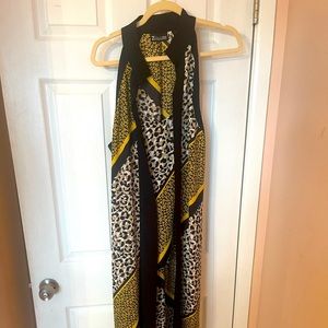 Cute leopard Shaw with blouse!
